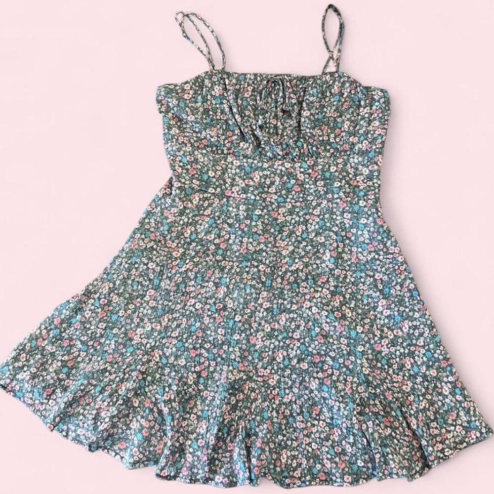 Mi Ami for Francesca’s Floral Mini Dress Size M Tie Front Spaghetti Strap